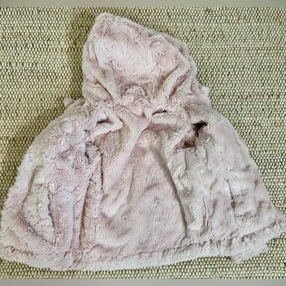 Coat - Picture 4 of 4